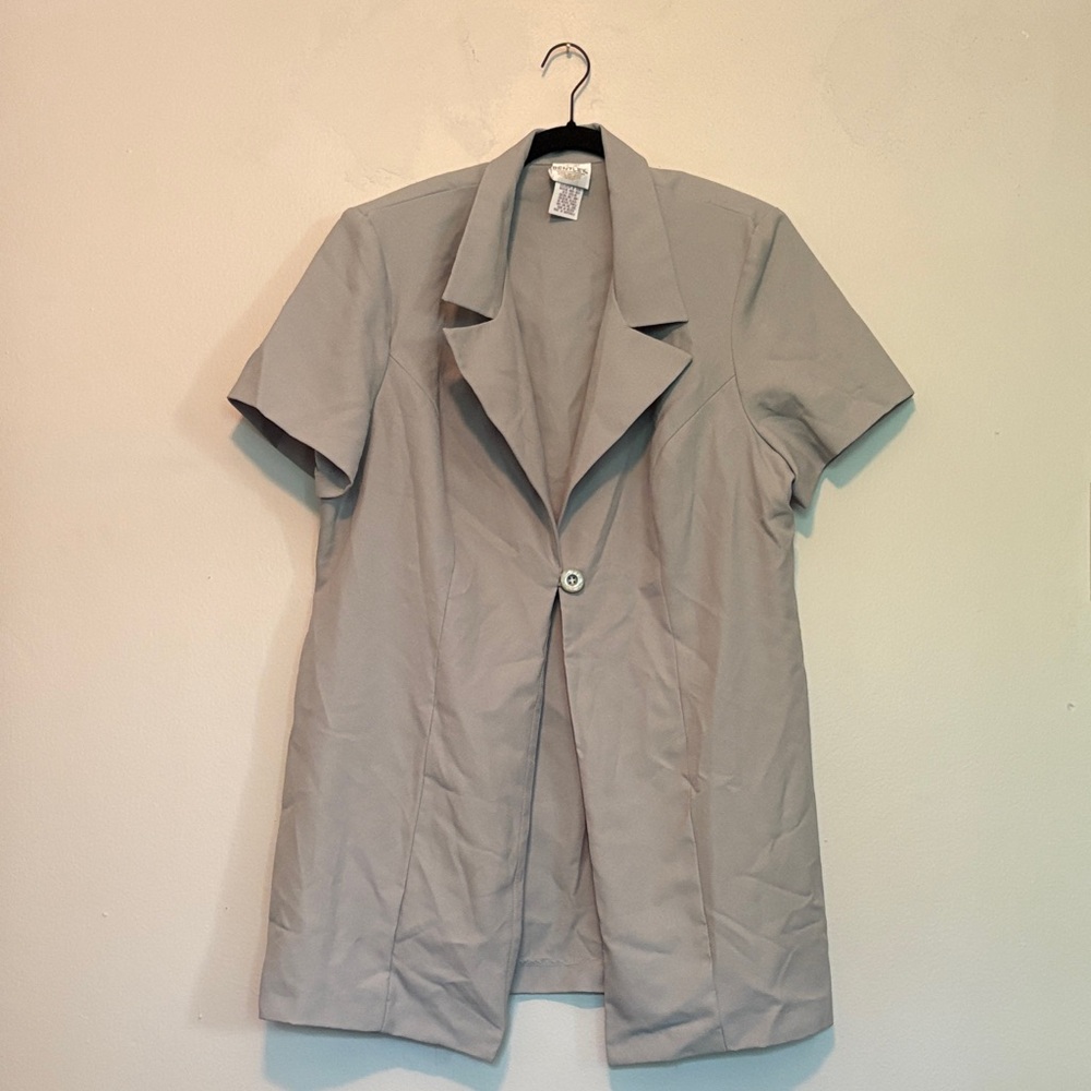 Vintage JR Bentley Light Sage Green Short Sleeve Collared Blouse